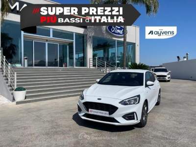 Ford Focus 1.0 EcoBoost Hybrid 155CV 5p.STL.X Bianco usata Lucugnano