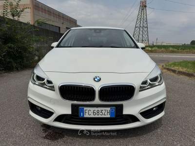 BMW Serie 2 218d 218 218d Active Tourer Luxury auto Bianco usata TRAVAGLIATO