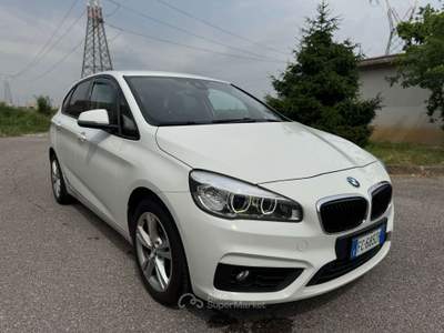 BMW Serie 2 218d 218 218d Active Tourer Luxury auto Bianco usata TRAVAGLIATO