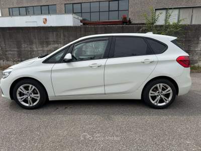 BMW Serie 2 218d 218 218d Active Tourer Luxury auto Bianco usata TRAVAGLIATO