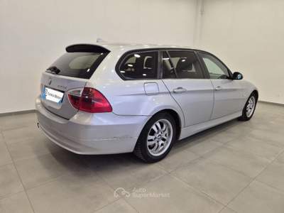 BMW Serie 3 320d d cat Touring - Bluetooth - Clima auto Argento usata Liscate