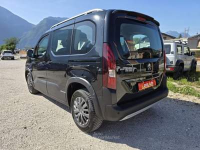 Peugeot Rifter BlueHDi 130 S&S Allure Nero usata Lavis
