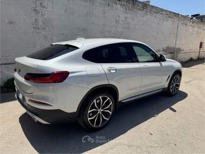 BMW X4 xDrive25d Msport Bianco usata MOLFETTA