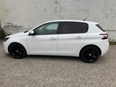 Peugeot 308 S&S Allure Bianco usata MOLFETTA