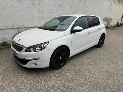 Peugeot 308 S&S Allure Bianco usata MOLFETTA