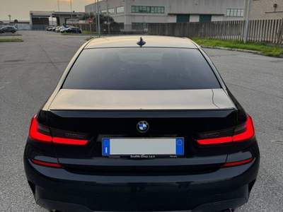 BMW Serie 3 320d Pacchetto Shadow line completo Nero usata Melzo