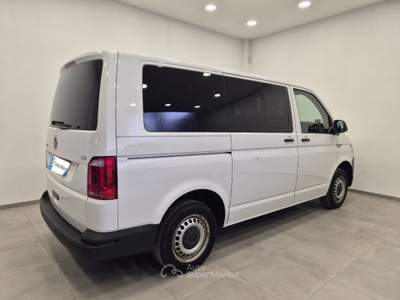 Volkswagen Transporter 2.0 TDI 150CV PC 9 POSTI - Sens. Park. Bianco usata Liscate