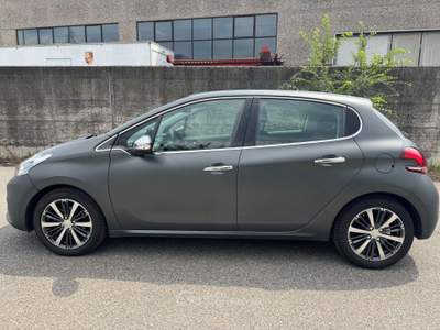Peugeot 208 208 5p 1.6 bluehdi Active 75cv NEOPATENTATI Grigio usata TRAVAGLIATO
