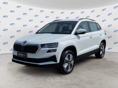 Skoda Karoq 2.0 tdi evo Ambition 4x4 150cv dsg Bianco usata Pistoia