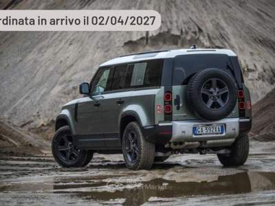 Land Rover Defender 110 4.4 V8 635 CV AWD Auto OCTA Argento usata Pieve di Cento