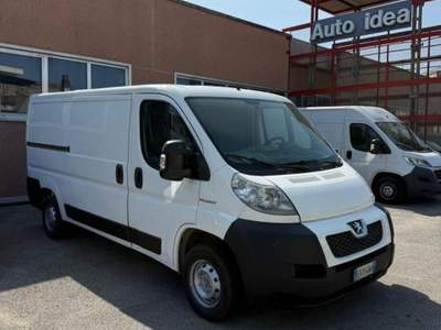 Peugeot Boxer 330 2.2 HDi/120CV PC-TN Combi Comfort Bianco usata Castellammare di Stabia
