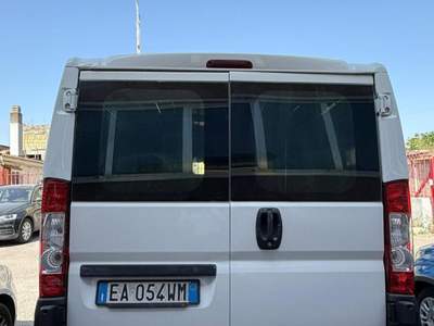 Peugeot Boxer 330 2.2 HDi/120CV PC-TN Combi Comfort Bianco usata Castellammare di Stabia