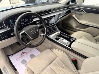 Audi A8 50 TDI 286cv MHEV Quattro (Tetto/Pelle/Sosp./Led) Blu/Azzurro usata Castellaneta