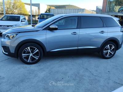 Peugeot 5008 OTTIME CONDIZIONI - PREZZO RIBASSATO usata CANELLI