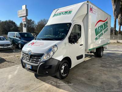 Renault Master Master T35 2.3 dCi 145 PL Cabinato S&S Bianco usata Mesagne Renault Master Master T35 2.3 dCi 145 PL Cabinato S&S Bianco usata Mesagne