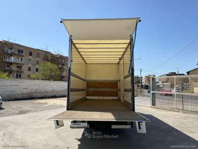 Iveco Daily Daily 35S14V 2.3 HPT PLM-TA Furg. Bianco usata Caltagirone