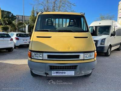 Iveco Daily Daily 35C13 2.8 TDI CASSONE FISSO Giallo usata Caltagirone