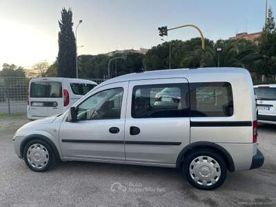 Opel Combo Combo 1.3 CDTI 75CV 5p. Tour Enjoy Argento usata Caltagirone
