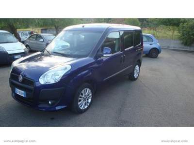 Fiat Doblò Doblò 1.6 MJT Emotion Blu/Azzurro usata Zafferana Etnea
