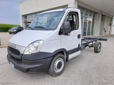 Iveco Daily Daily 35S15 2.3 HPT PL Cabinato usata VILLAFALLETTO