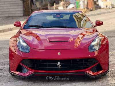 Ferrari F12 V12 6.3 740cv CARBON CERAMIC Rosso usata Santeramo in Colle