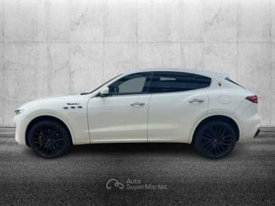 Maserati Levante 430cv Bianco usata Pieve di Cento