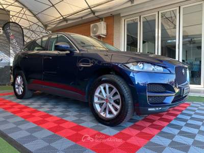 Jaguar F-Pace F-Pace 2.0 D 180 CV AWD aut. Blu/Azzurro usata Pordenone