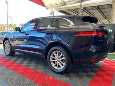 Jaguar F-Pace F-Pace 2.0 D 180 CV AWD aut. Blu/Azzurro usata Pordenone