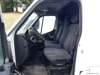Renault Master Master T35 2.3 dCi/130 TP PL-SL-TM-RG F. Bianco usata Stradella