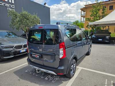 Dacia Dokker Dokker 1.5 dCi 90CV Lauréate N1 N1,GANCIO TRAINO Grigio usata Rieti