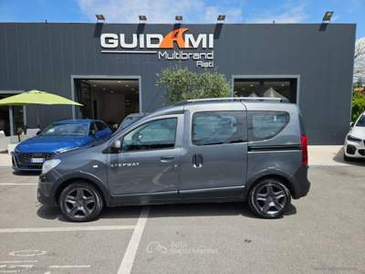 Dacia Dokker Dokker 1.5 dCi 90CV Lauréate N1 N1,GANCIO TRAINO Grigio usata Rieti
