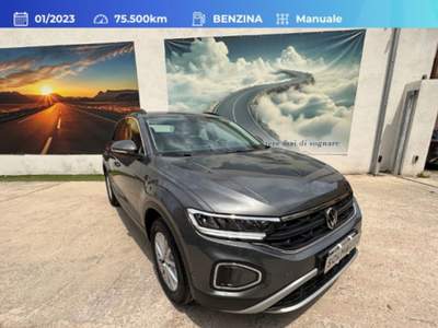 Volkswagen T-Roc Volkswagen T-roc 1.0 tsi Life 110cv Grigio usata Olbia