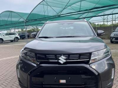 Suzuki Vitara 1.4 Hybrid 4WD AllGrip Top Grigio usata Novara