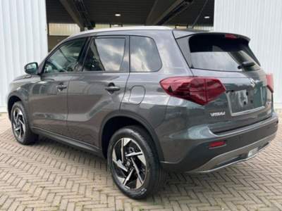 Suzuki Vitara 1.4 Hybrid 4WD AllGrip Top Grigio usata Novara