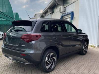 Suzuki Vitara 1.4 Hybrid 4WD AllGrip Top Grigio usata Novara