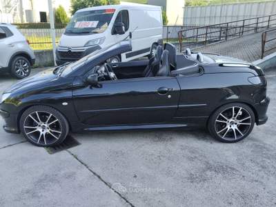 Peugeot 206 PER COMMERCIANTI DI AUTO Nero usata CANELLI