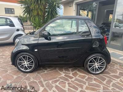 Smart ForTwo BRABUS 0.9 Turbo twinamic cabrio Xclusive Nero usata GENZANO DI ROMA