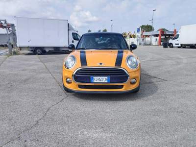 MINI Cooper MINI COOPER D Giallo usata Azzano Decimo