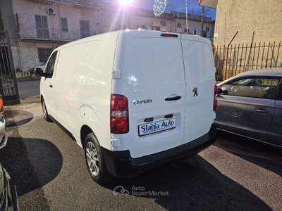 Peugeot Expert BlueHDi PL-SL-TN Furgone Pro Long Bianco usata Castellammare di Stabia