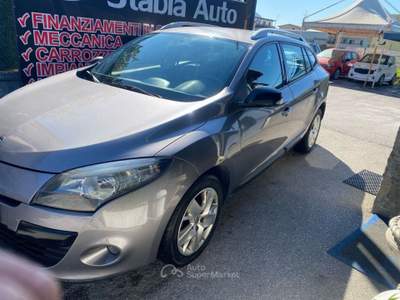 Renault Mégane Mégane 1.5 dCi 110CV Grigio usata Castellammare di Stabia