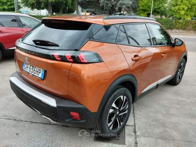 Peugeot 2008 OTTIME CONDIZIONI GENERALI Arancione usata Canelli