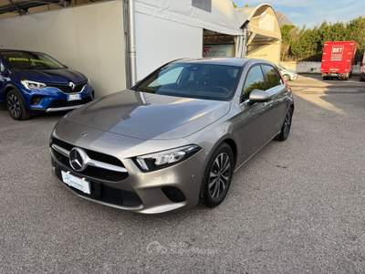 Mercedes-Benz Classe A Mercedes A 180 1.5D Automatica Grigio usata Pompei