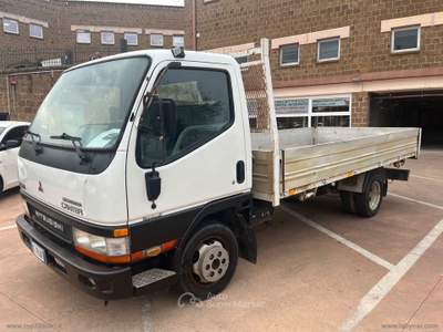 Mitsubishi Fuso Canter Canter FB634 3.0 TDI PL Cab. Bianco usata Civita Castellana