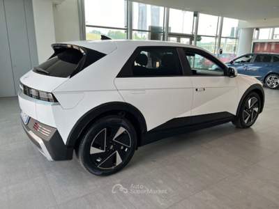 Hyundai Ioniq 5 84 kWh Exclusive Plus + IP Bianco usata Alba