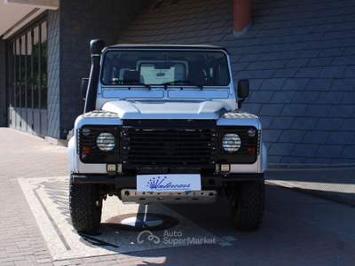 Land Rover Defender 90 2.5Td5 SE 6 POSTI-CLIMA-GANCIO Argento usata Denno