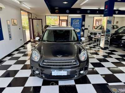 MINI Countryman 2.0 Cooper D auto E6 Grigio usata Paola