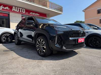 Toyota Yaris Cross Yaris Cross 1.5 Hyb. 5p. E-CVT AWD Trend Nero usata Fonte Nuova
