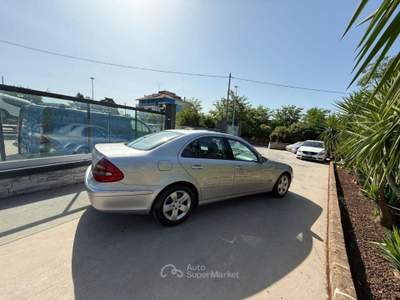Mercedes-Benz Classe E 270 CDI Elegance Grigio usata Campagna