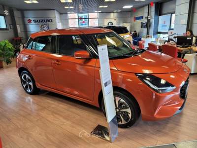 Suzuki Swift 1.2 Hybrid 4WD AllGrip Top ANCHE PER NEOPATENTATI Arancione usata Bologna