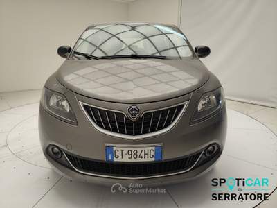 Lancia Ypsilon III 2021 1.0 firefly hybrid Platino s&s 70cv Grigio usata Erba